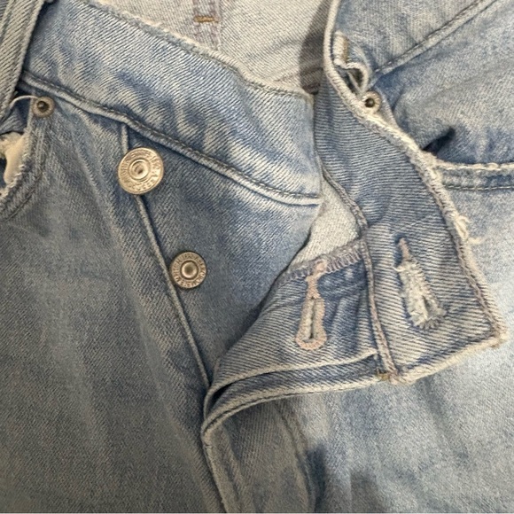 Abercrombie And Fitch The Dad High Rise Light Wash Straight Jeans Size 26 - Picture 5 of 5